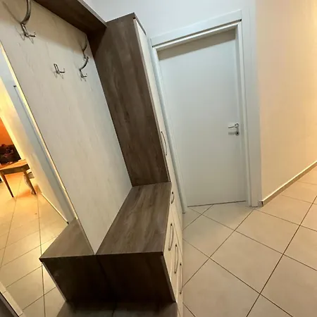 Monach Apartament *